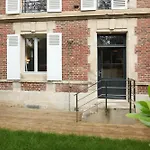 Le Saint-pierre By La Boîte En Senlis (Oise)