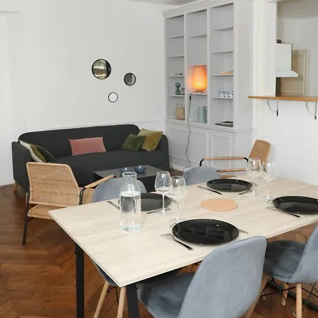 Le Saint-pierre By La Boite En